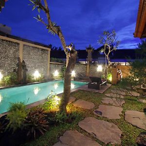 Twin Room Pool View